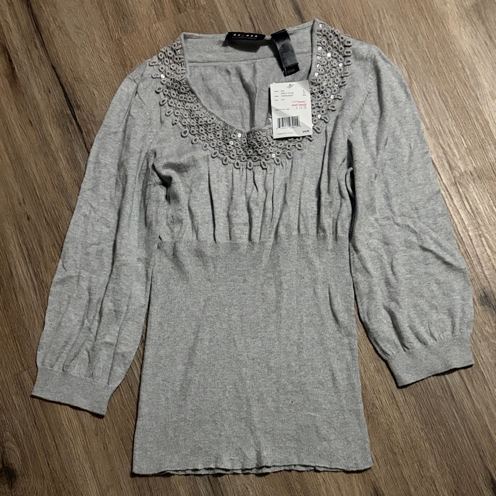 Axcess (Liz Claiborne) Women’s Gray Embellished Blouse w/ 3/4 Sleeves - Size L